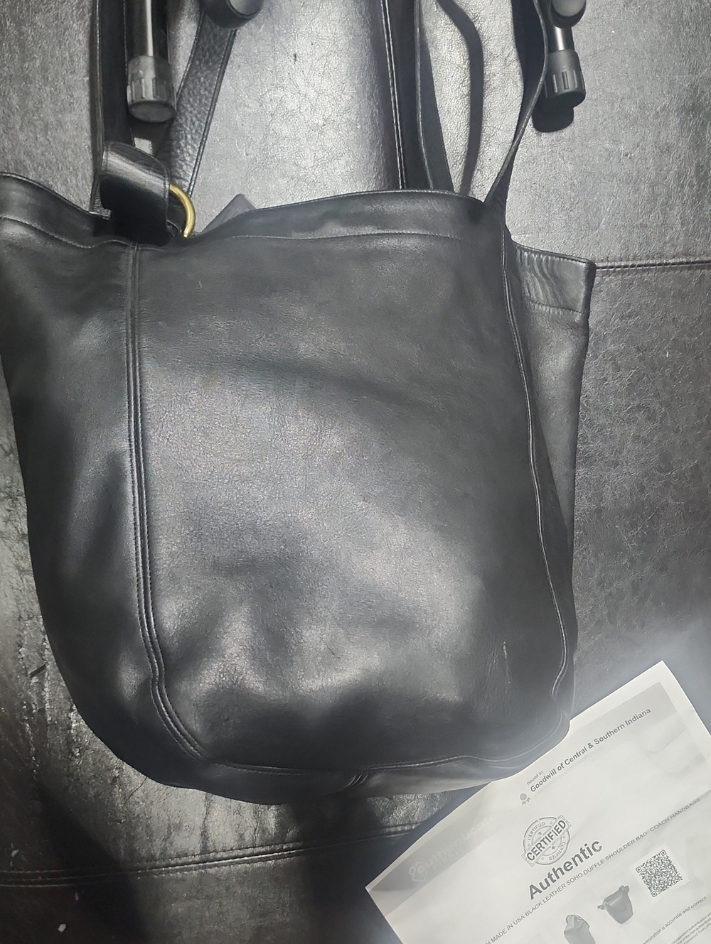 4082 Vintage 90 Coach Made In Usa Black Leather Soho Duffle Shoulder Bag Tote - Picture 16 of 16
